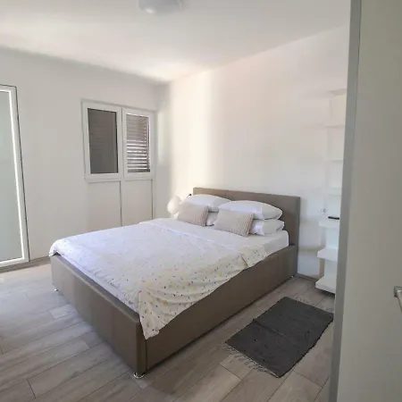 Lukas - Digital Nomads Friendly Apartment